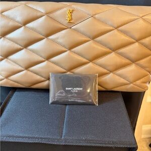 BNIB Saint Laurent Sade Puffer Envelope Cluth in Quilted Lambskin